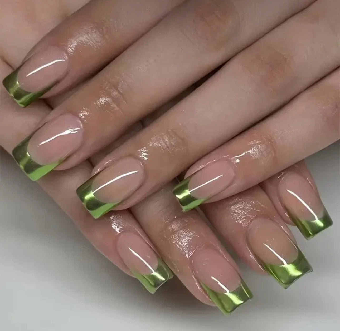 24pc Green Metallic Medium French Tips