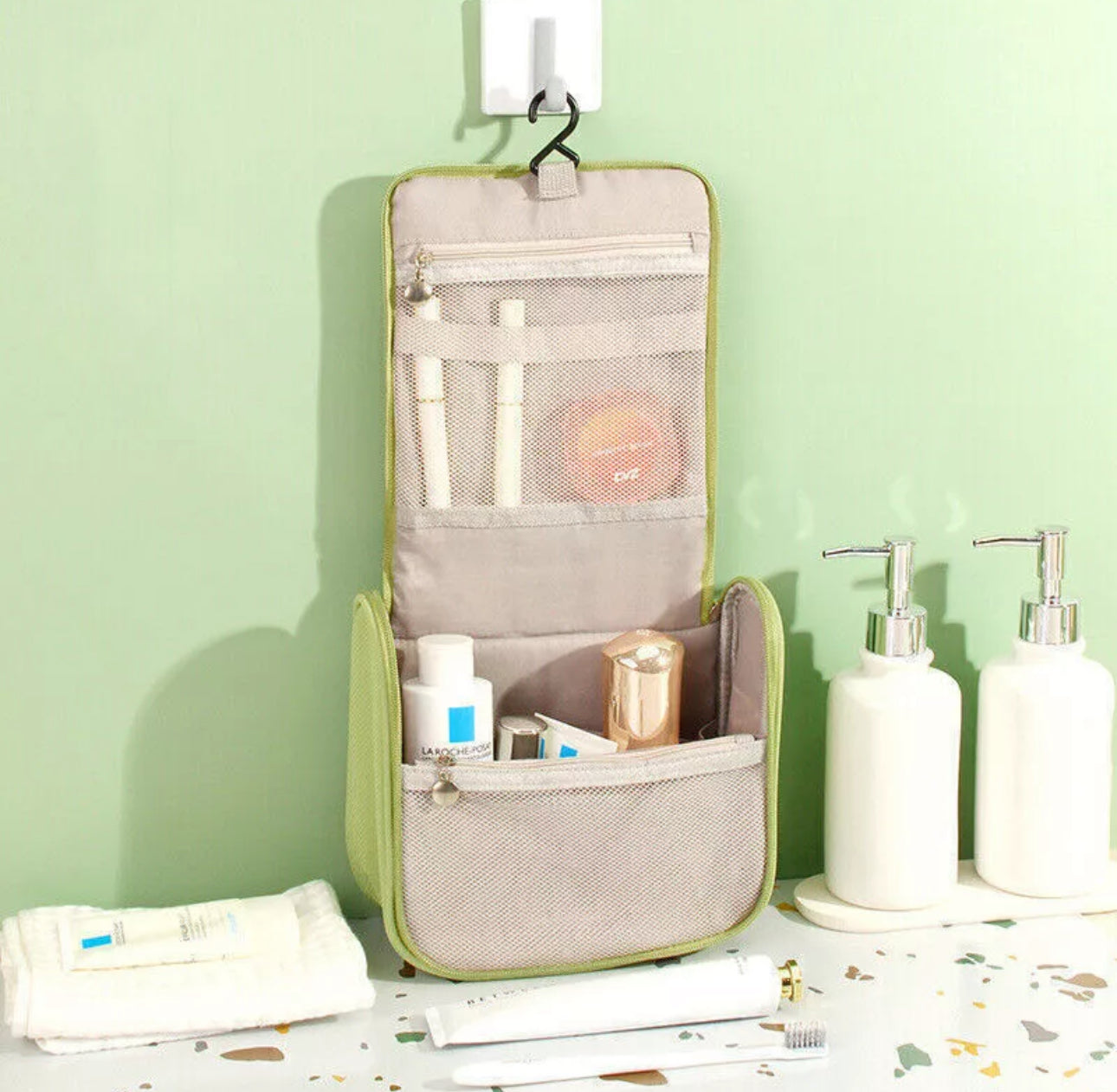 Large Capacity Travel Toiletries Bag