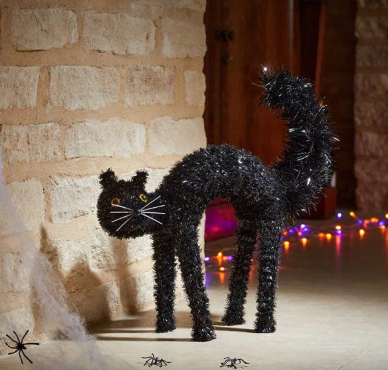 42cm Scaredy Cat Decoration