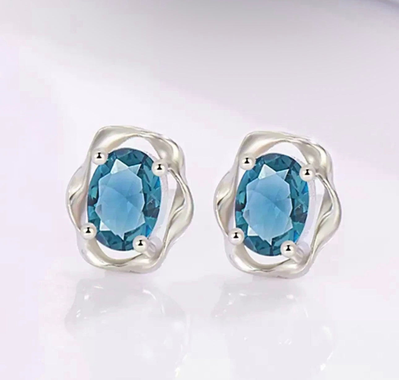 Ocean Blue Swirl Pendant and Earrings Set