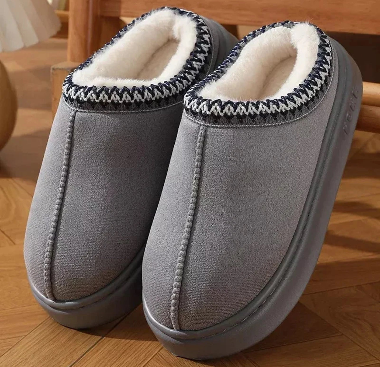 Ladies Snug Slippers