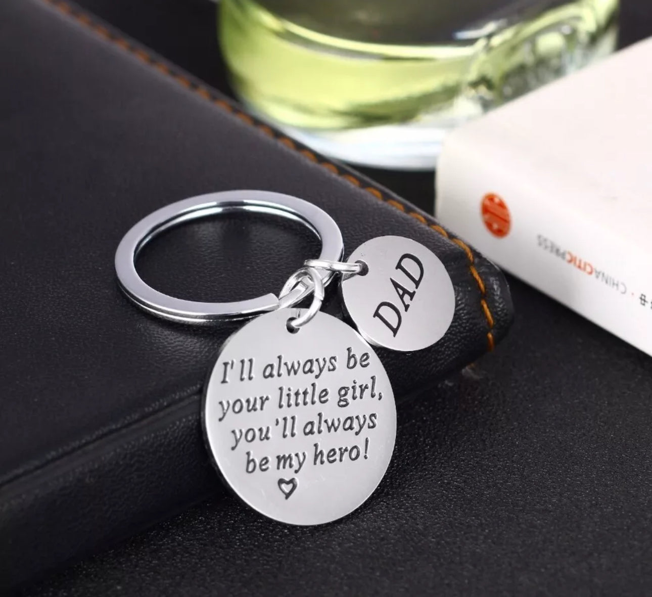 Dad’s Girl Novelty Keyring
