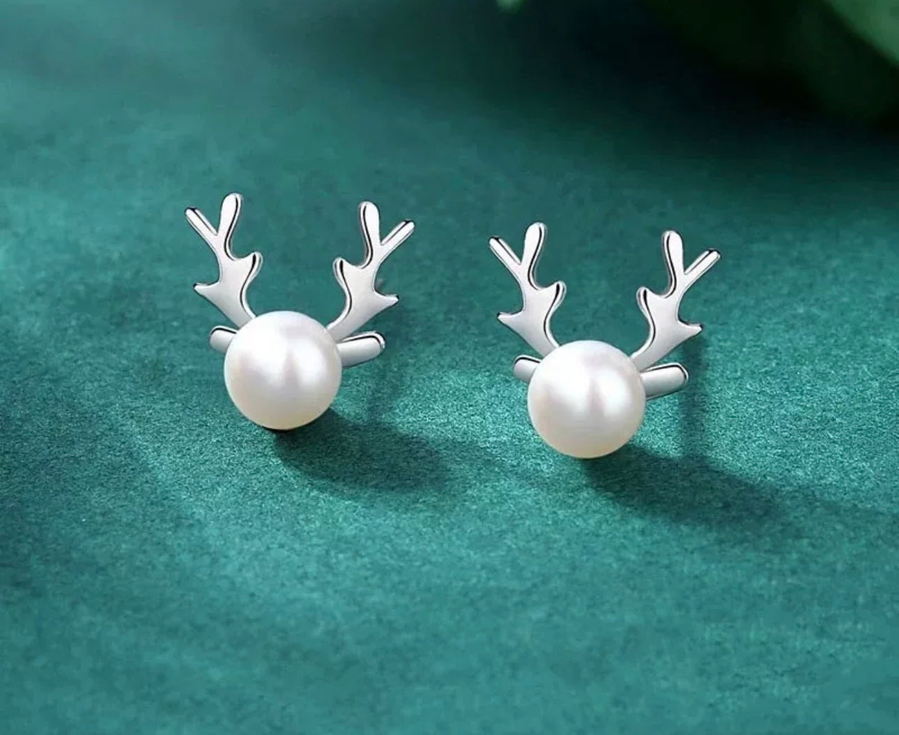 Pearl Reindeer Earrings