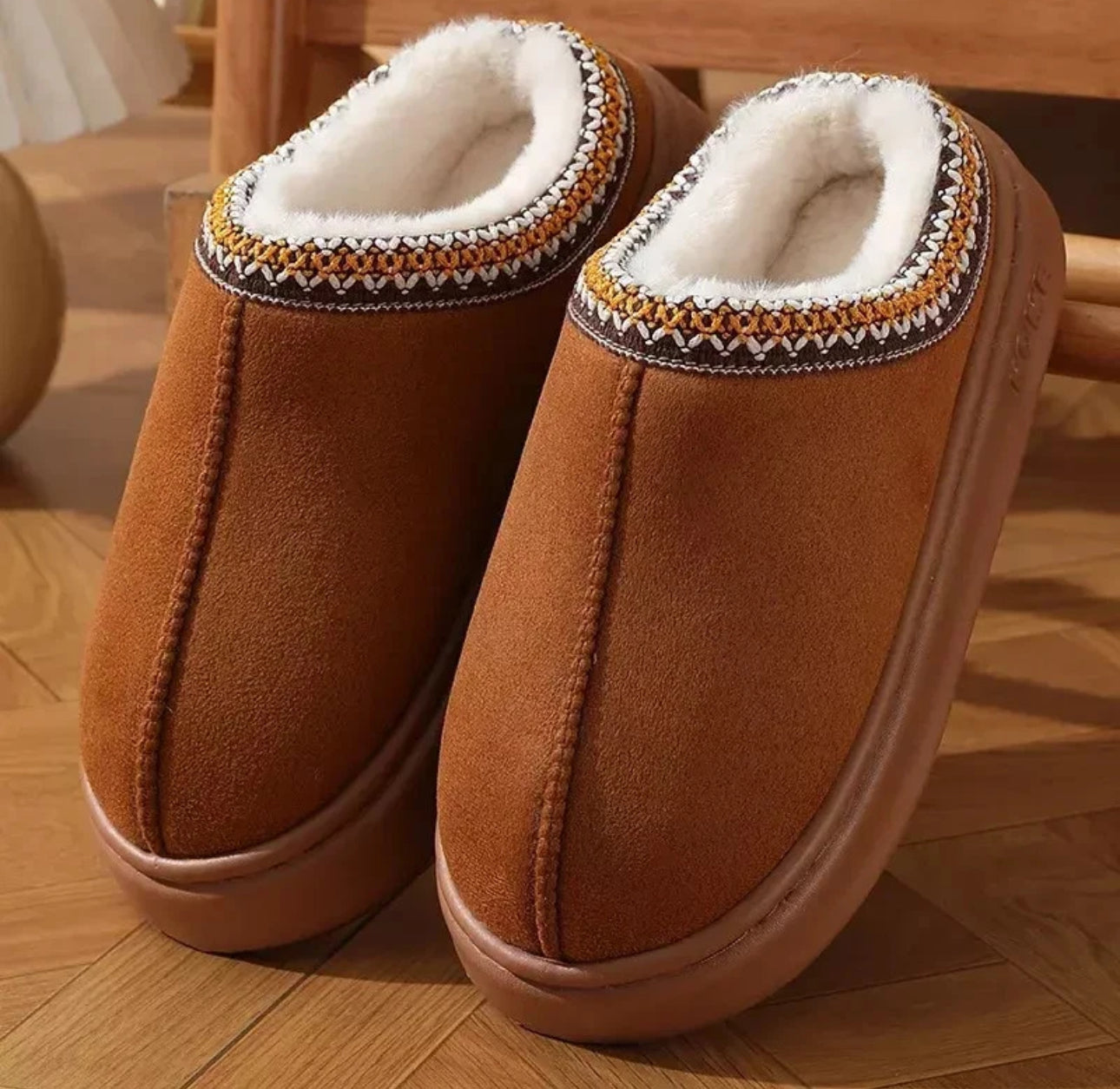 Ladies Snug Slippers