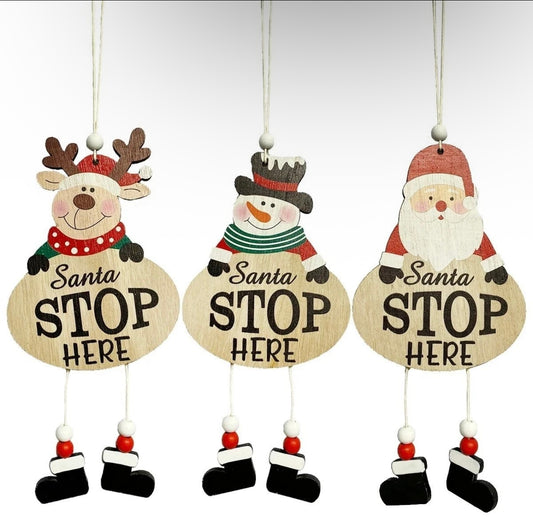 3x Festive Wooden Signs