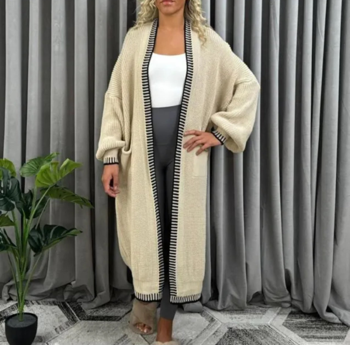 Women’s Long Balloon Sleeve Cardigan