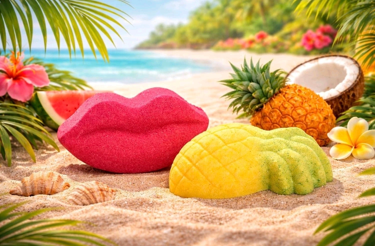 Pina Colada and Kissy Lips Bath Bomb Set