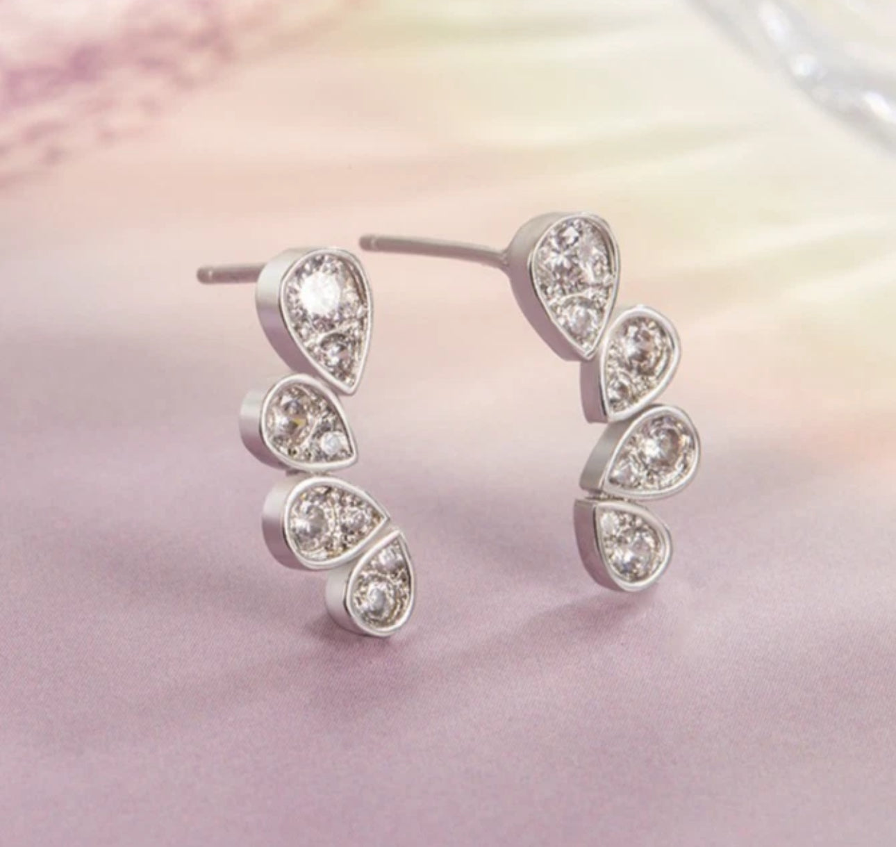 Link Teardrop Earrings