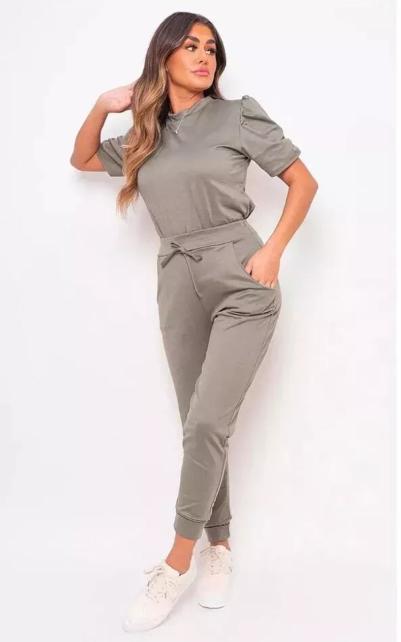 Ladies Short Ruched Sleeve Top & Joggers Set