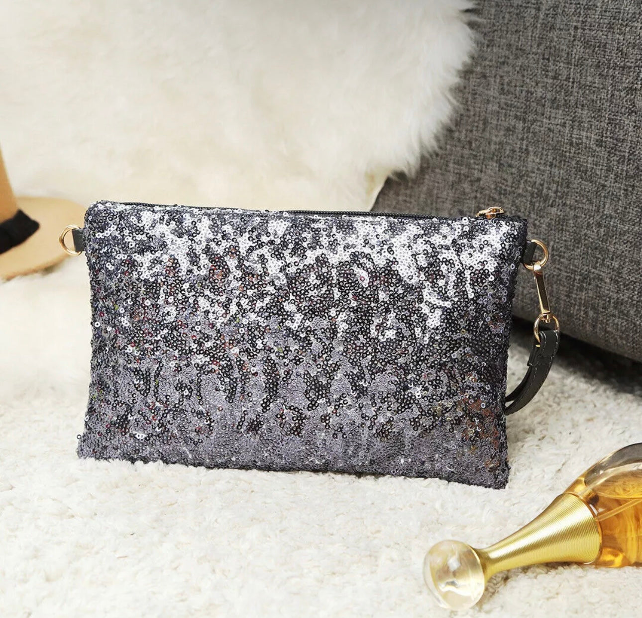 Ladies Sparkly Clutch