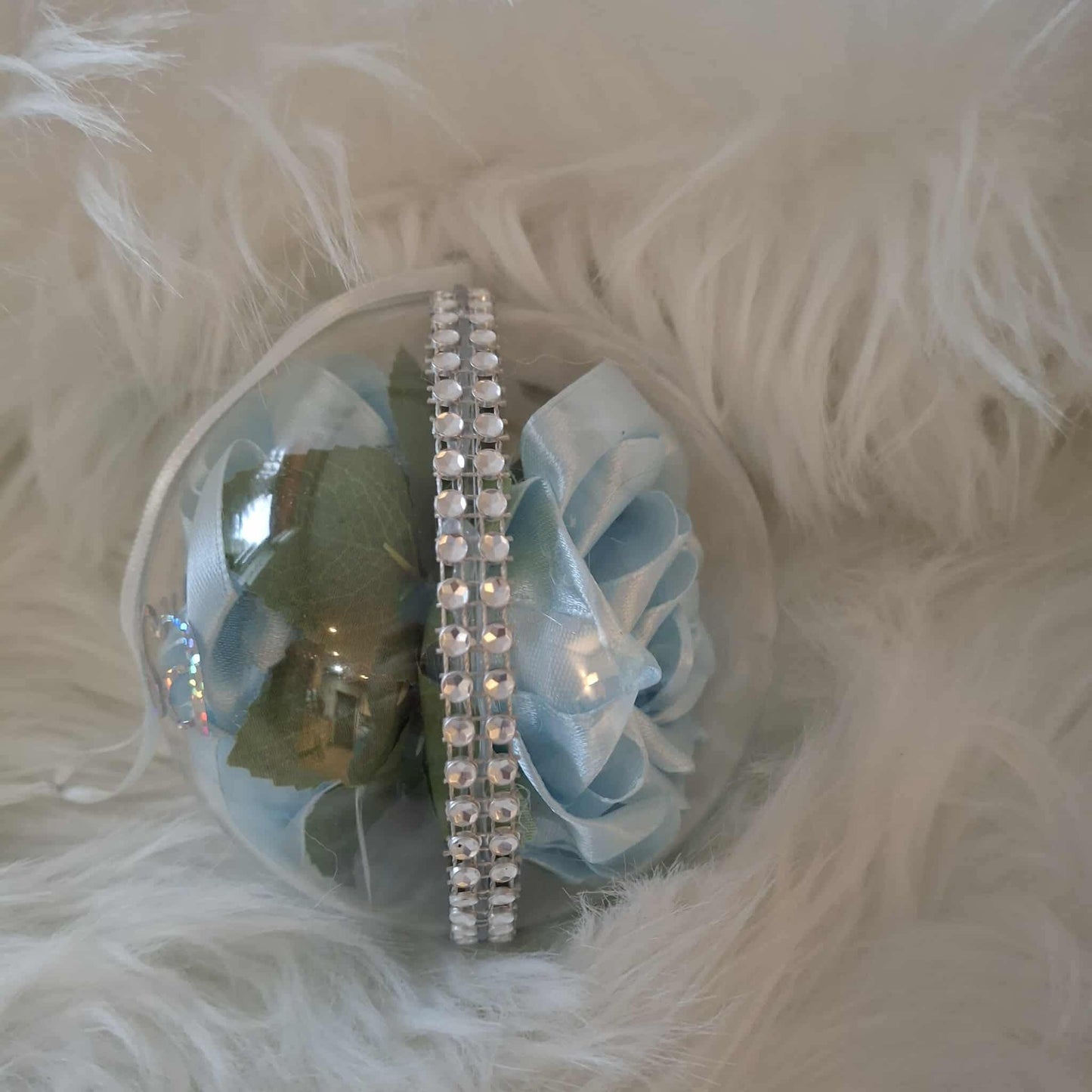 Sparkly Double Rose Bauble