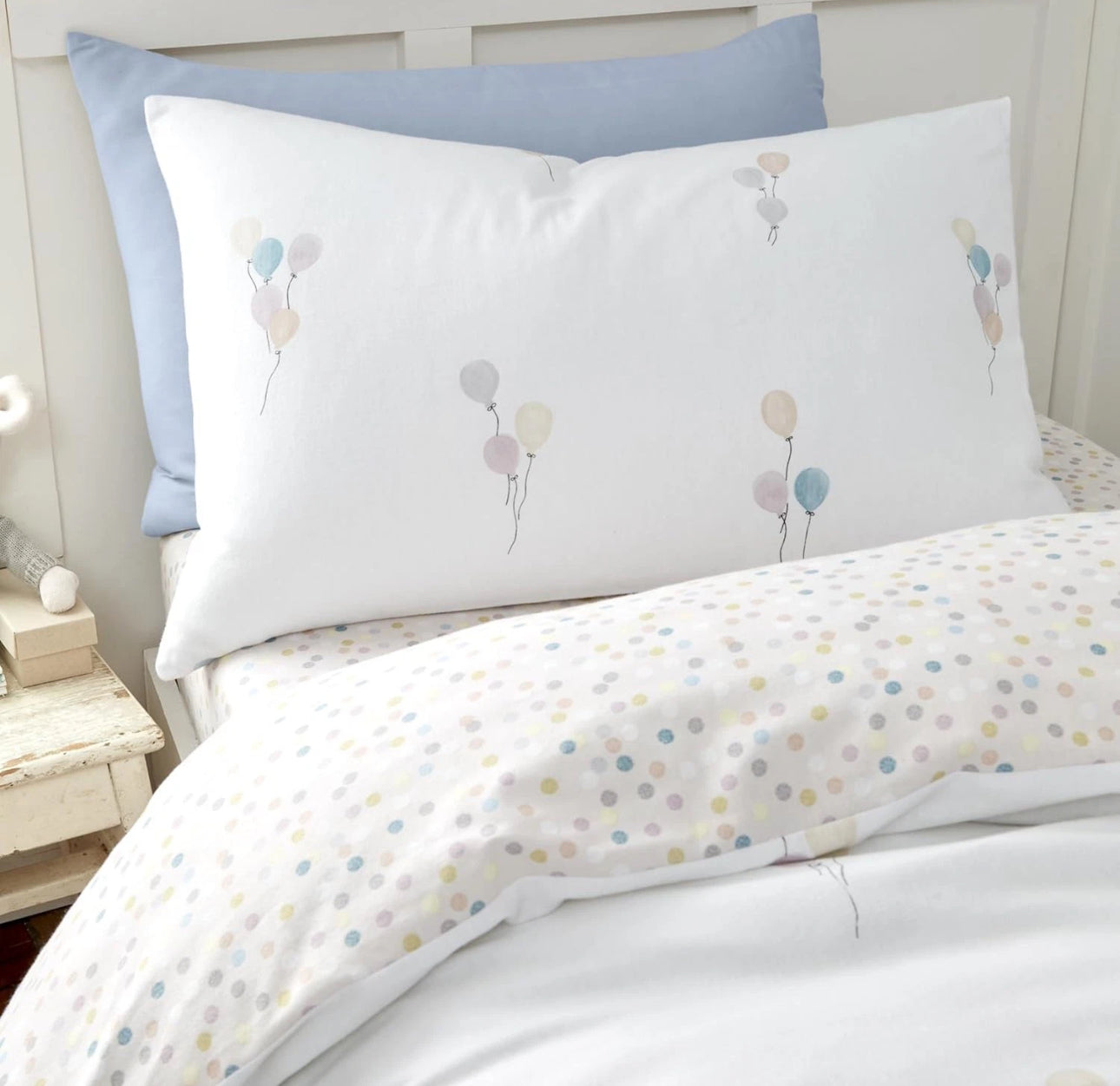 Brushed Cotton Balloons Juniors Cot Bed Duvet