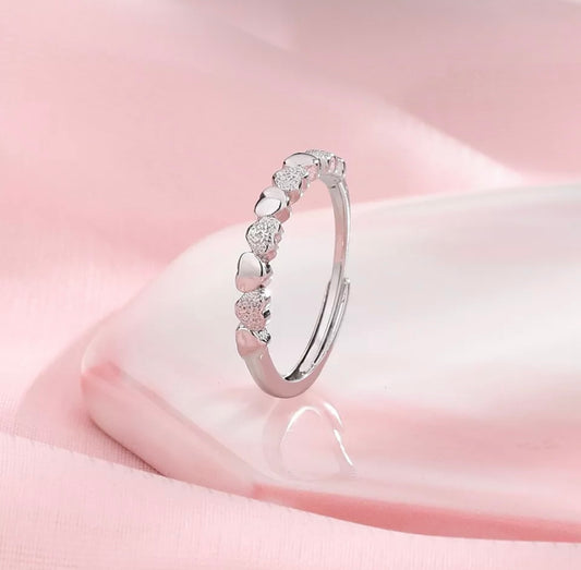 925 Sterling Silver Linked Heart Ring