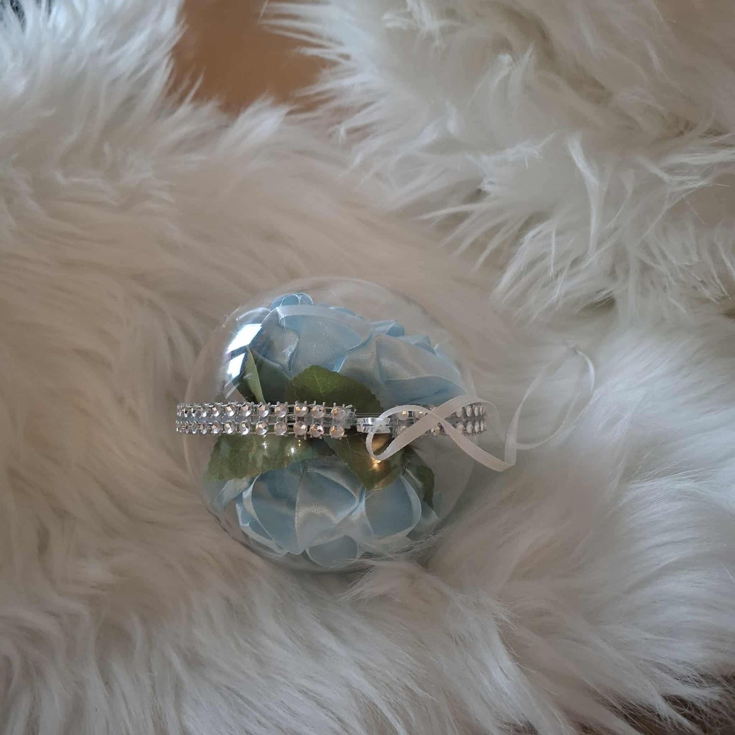 Sparkly Double Rose Bauble