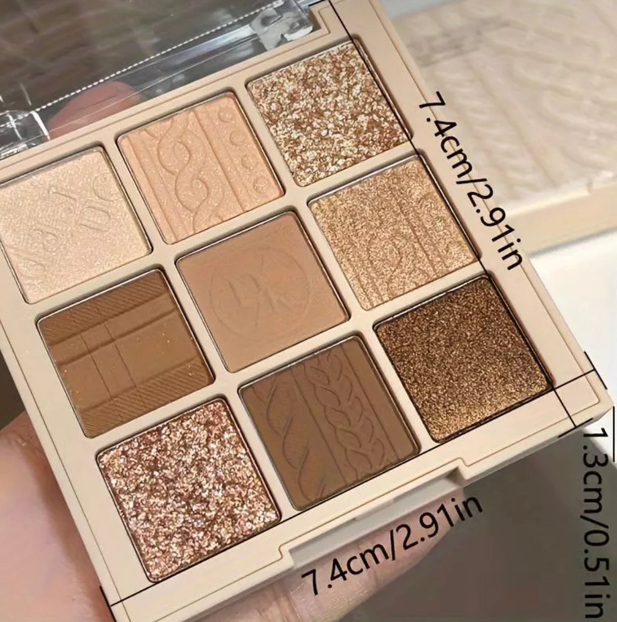 Luxurious 9 Golden Colours Eyeshadow Palette
