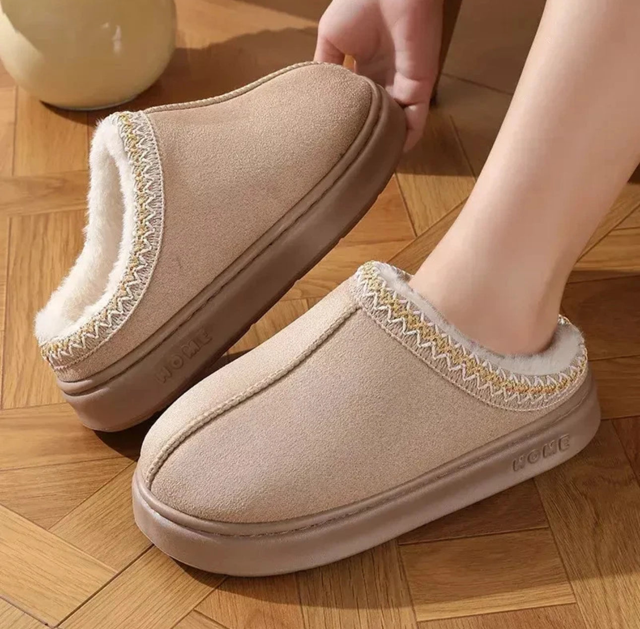 Ladies Snug Slippers