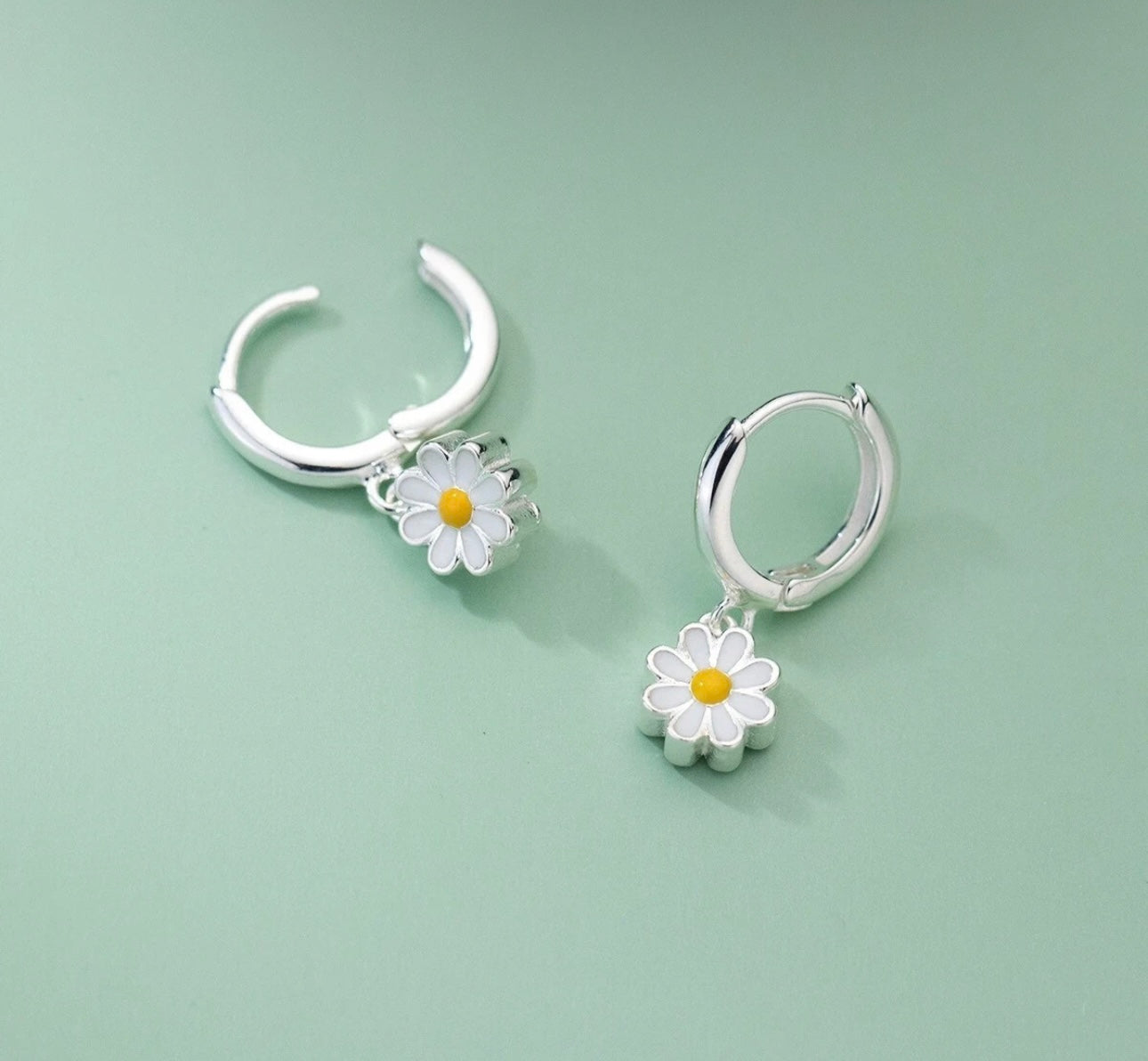 Daisy Hoop Earrings