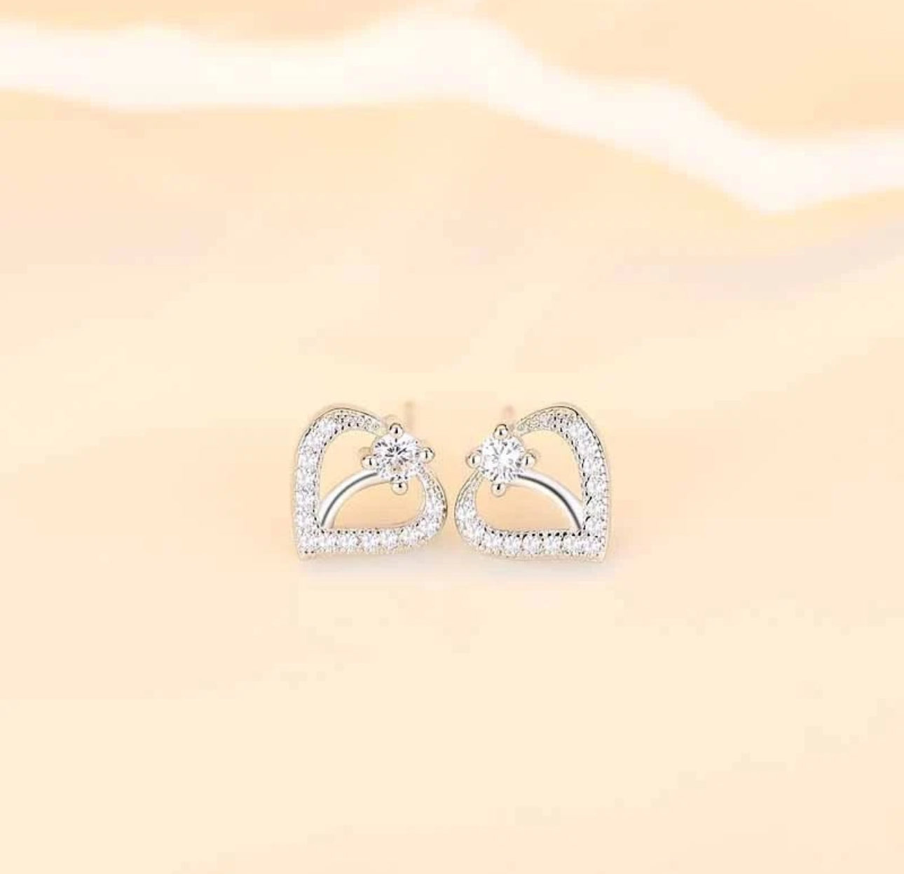 Cute Gemstone Heart Earrings