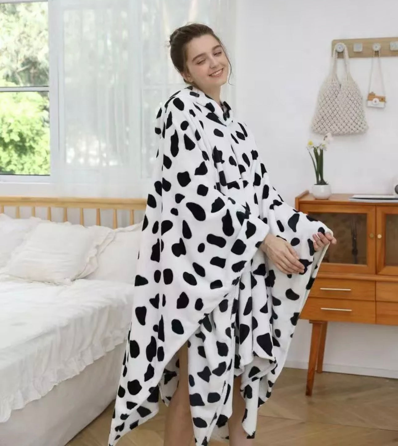 Cow Print Soft Fleece Hooded Blanket