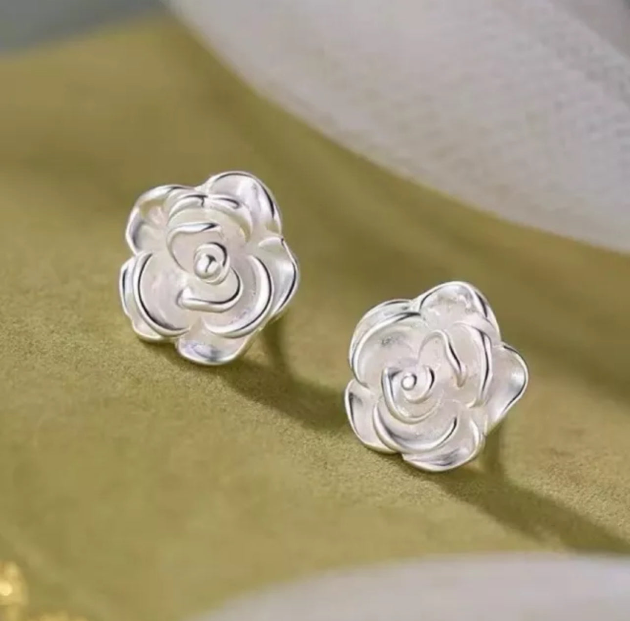 Beautiful Flower Earrings