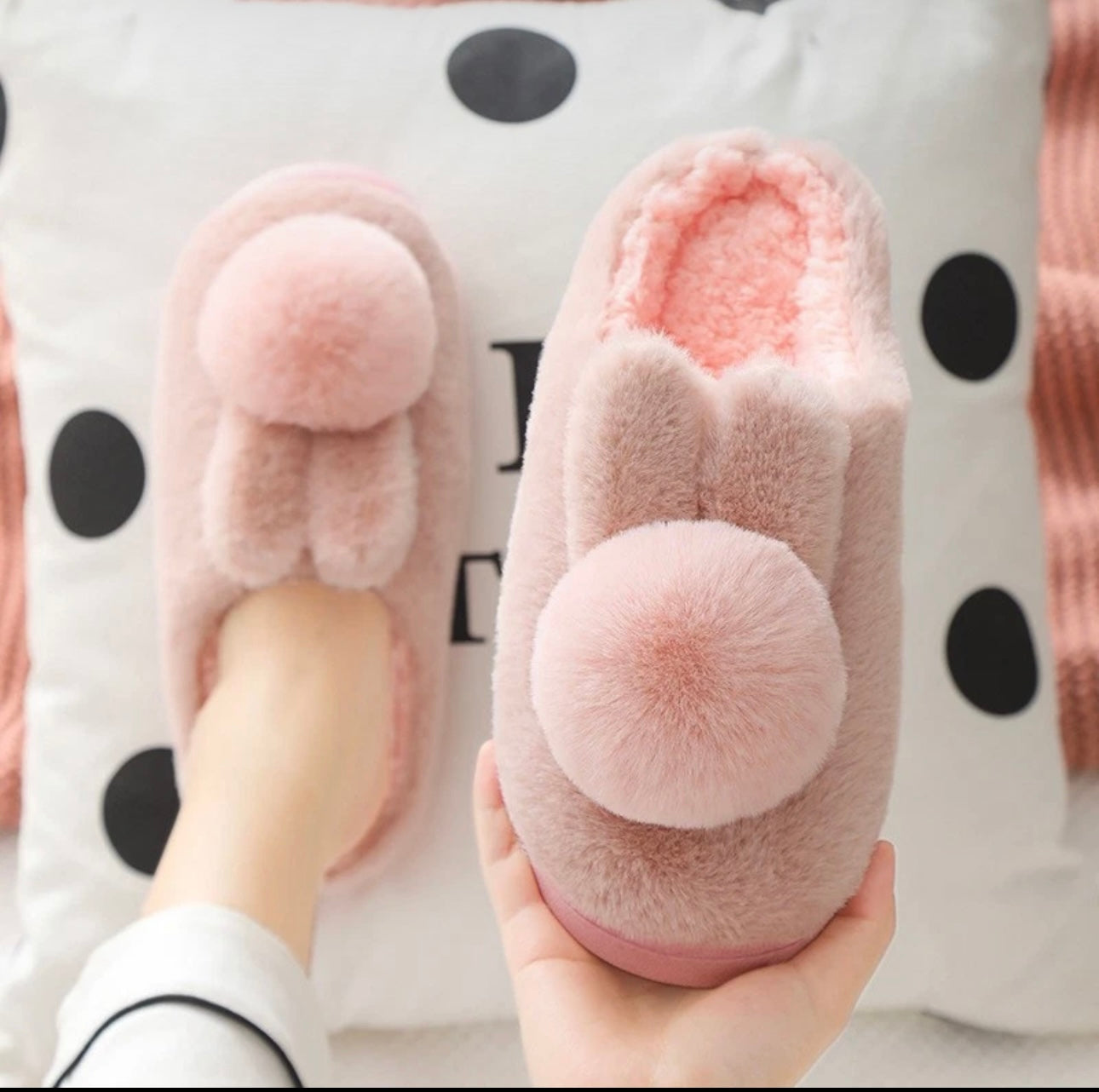 Ladies Plush Bunny Eared Slippers