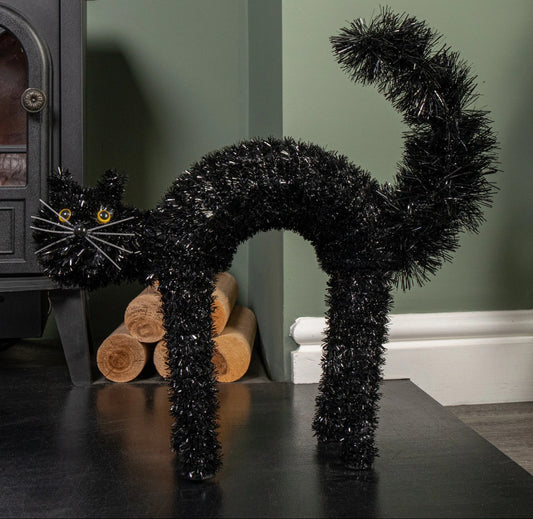 42cm Scaredy Cat Decoration