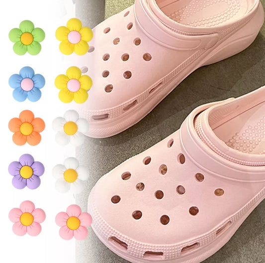 10 Piece Flower Shoe Charms