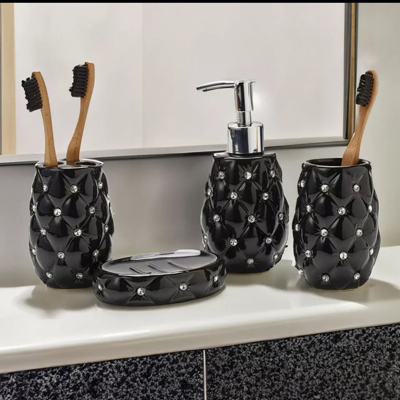 Ceramic Bathroom Accessories Set