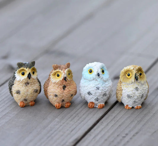 Set of 4 miniature owl figurines