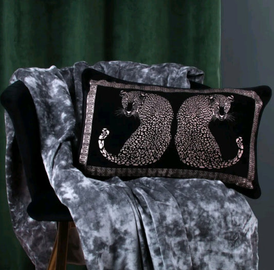 100% Cotton Filled Leopard Cushion