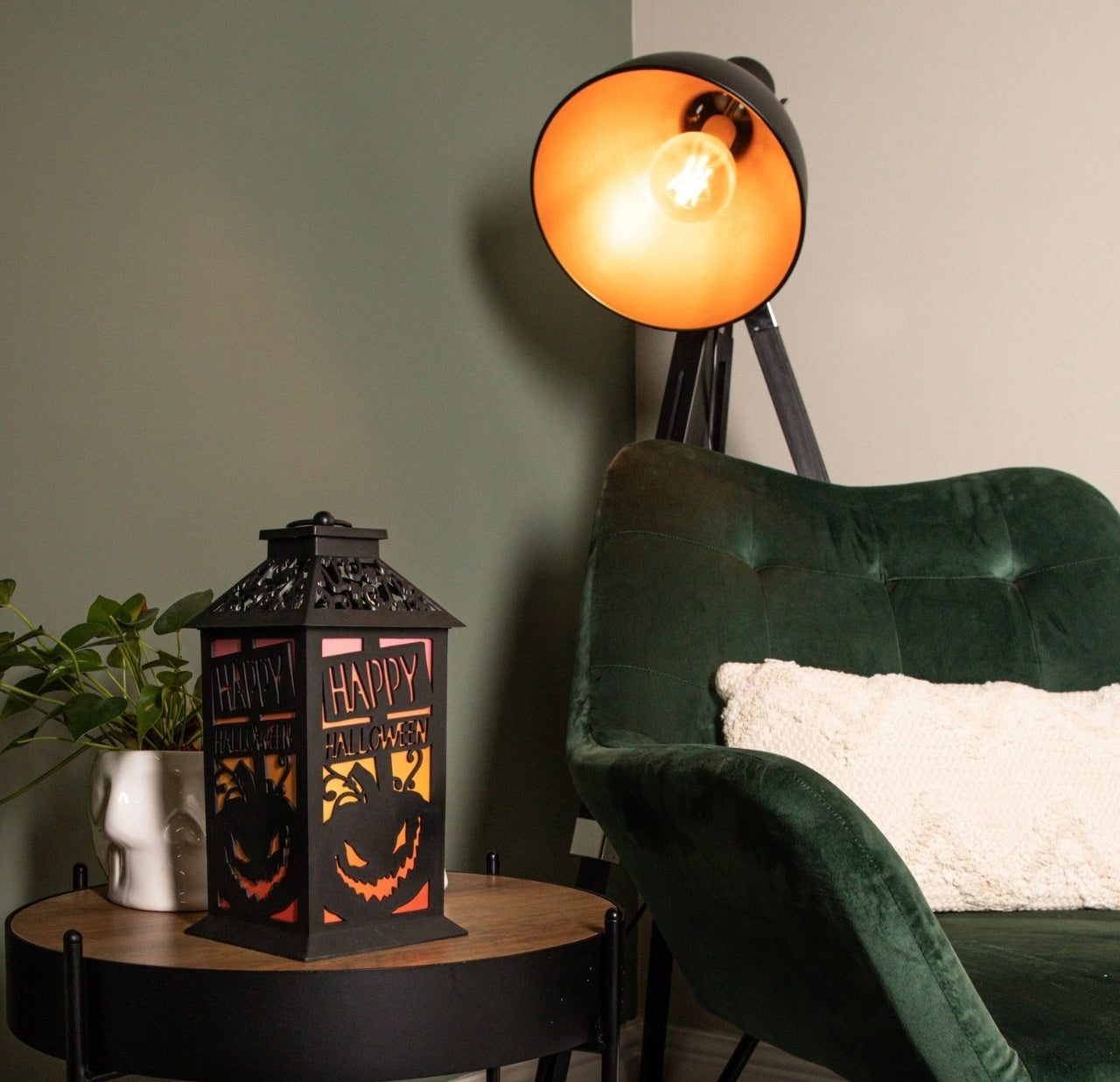 29cm Colour Changing Halloween Lantern