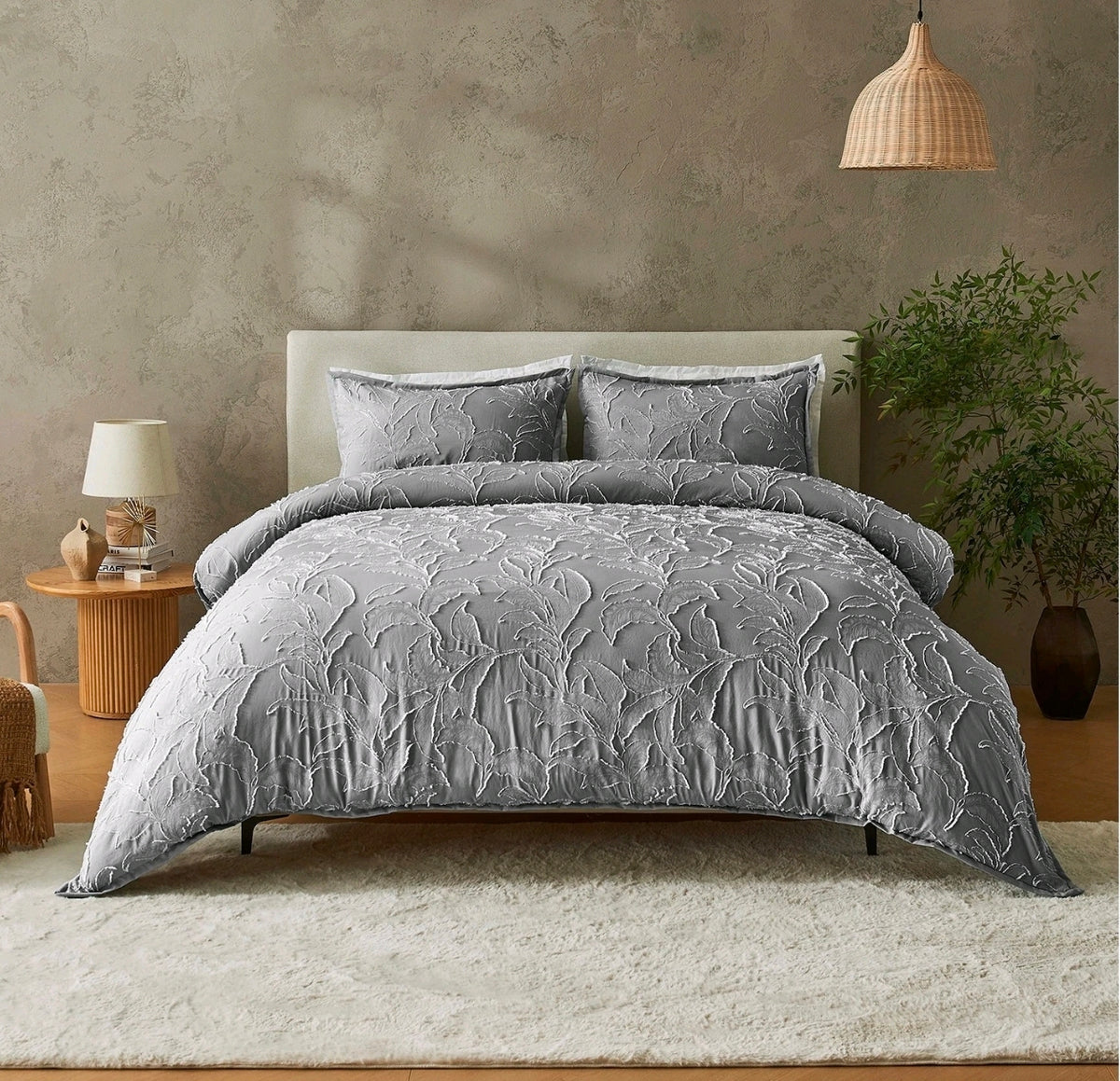 Stylish Tufted Leaf Design Duvet Sets