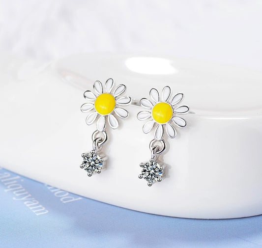 Daisy Crystal Drop Earrings