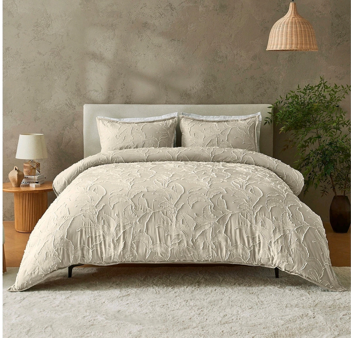 Stylish Tufted Leaf Design Duvet Sets