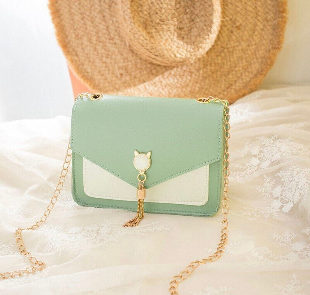 Small Cat With Tassel Bag