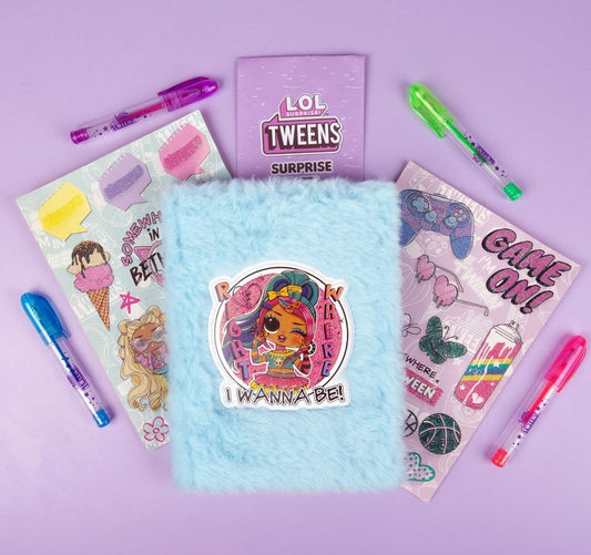 Tweens Surprise Fluffy Diary Set