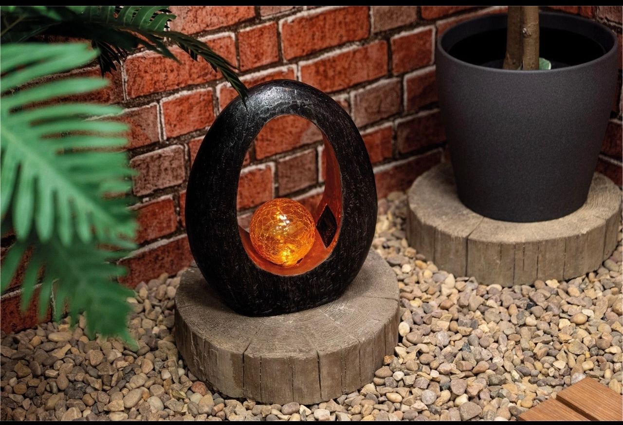 Decorative Resin Solar Powered Garden Lights