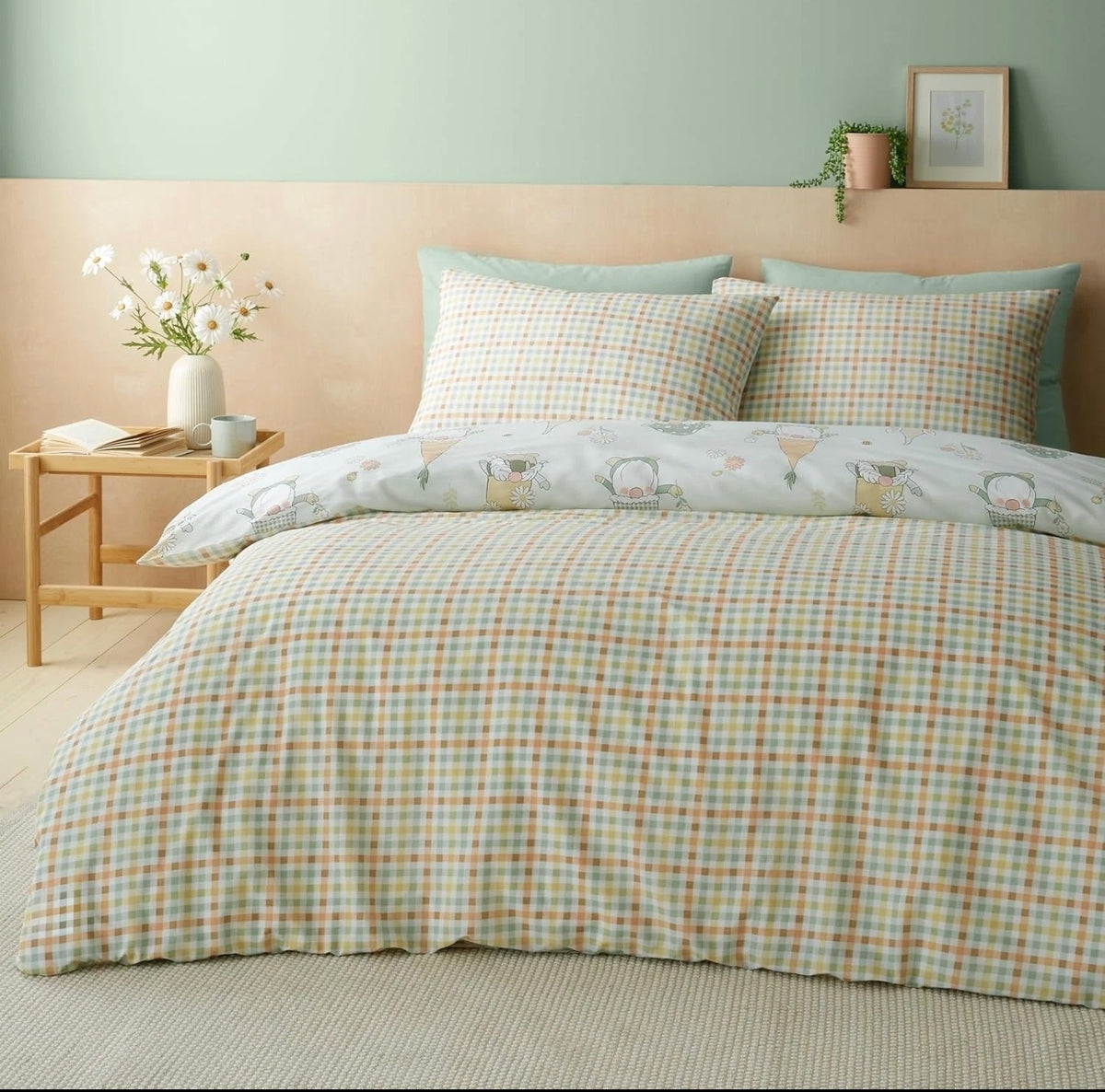 Reversible Mint Green Gonk Duvet Sets