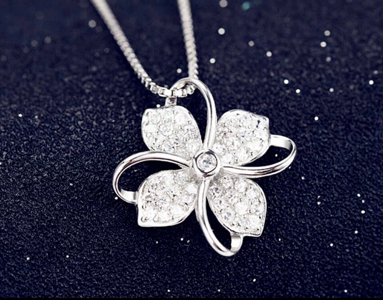 925 Sterling Silver Crystal Clover Pendant