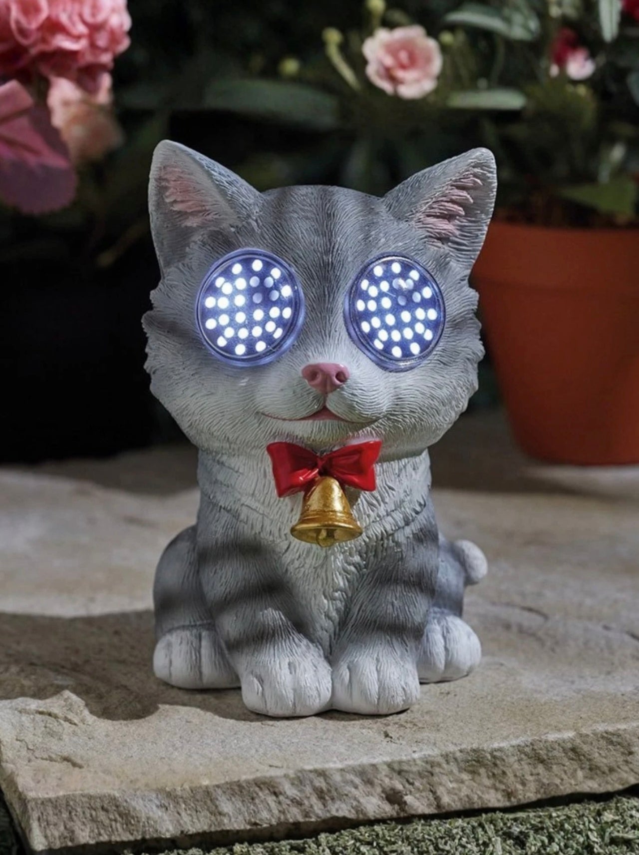 Blinking Garden Statues