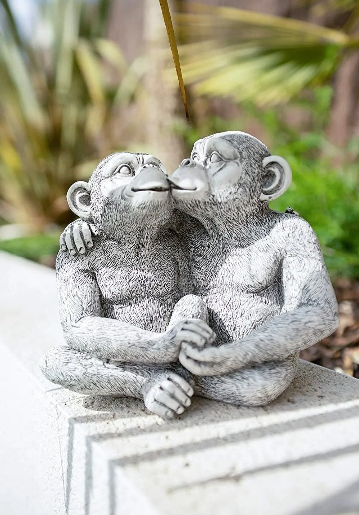 Kissing Monkey Garden Ornaments