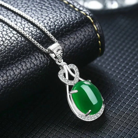 925 Sterling Silver Jade Green Necklace