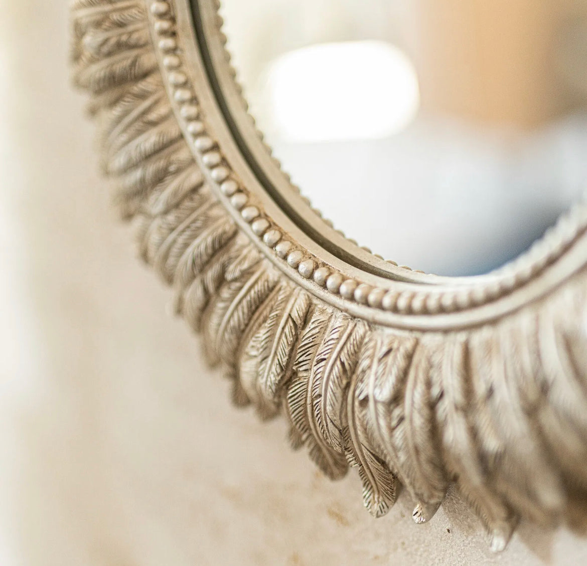 Round Feather Wall Mirror